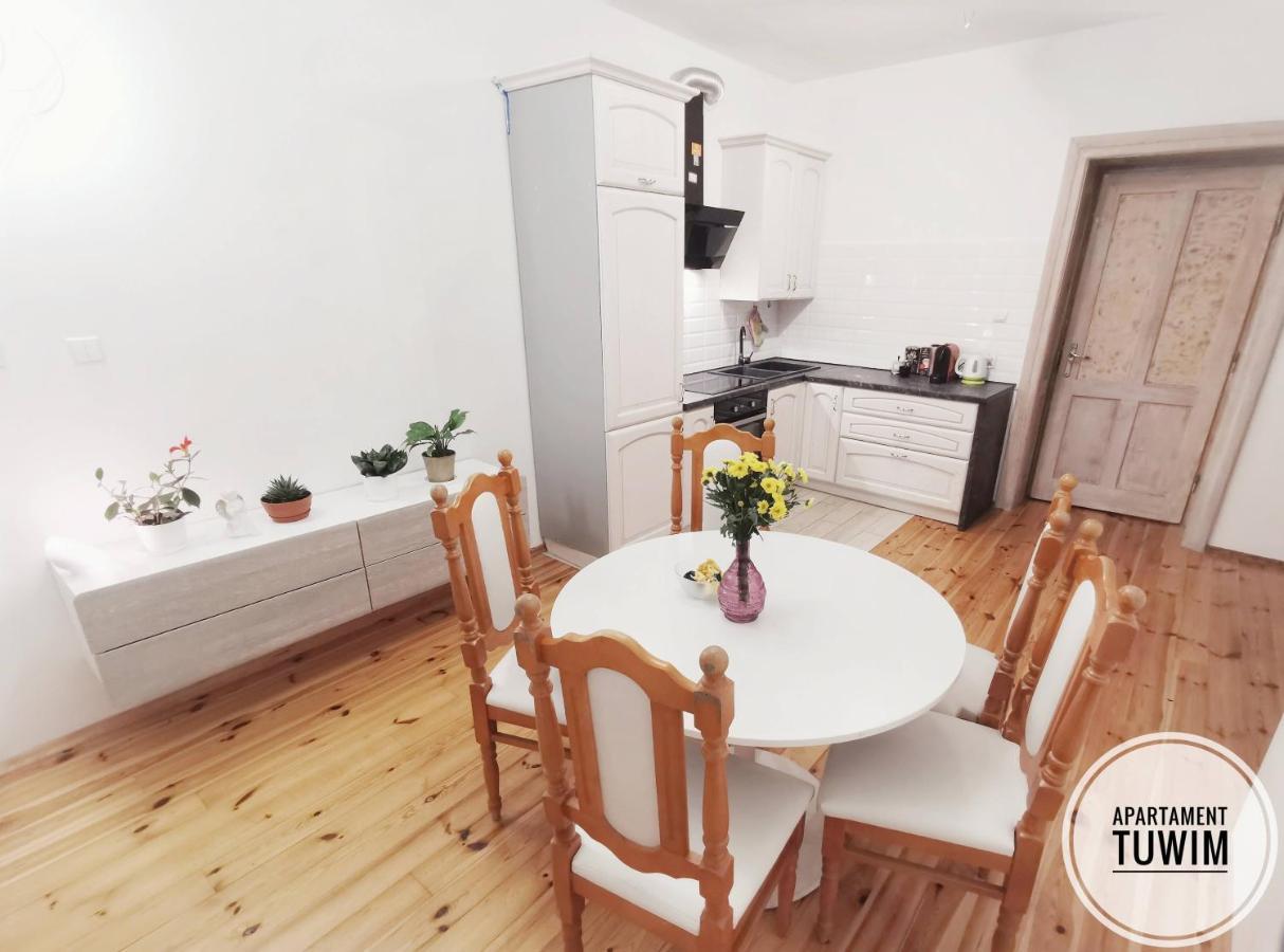 Apartament Tuwim Przemysl Exterior photo